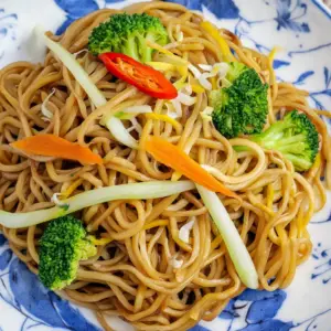 Read more about the article Costco Ajinomoto Vegetable Yakisoba Review